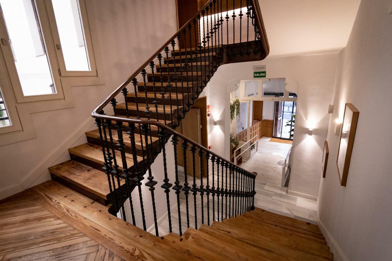 Plaza Mayor Suites & Apartments — Photos 3